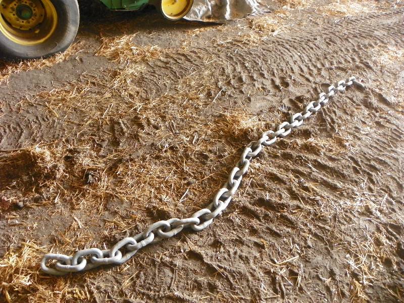 lot 230 image: Link Chain