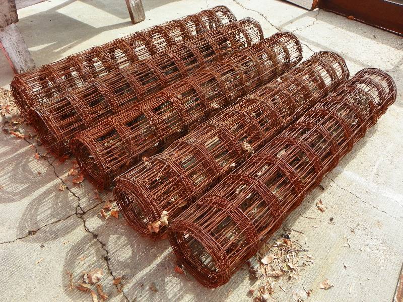 lot 248 image: Concrete Wire