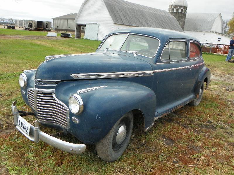 lot 253 image: 1941 Chevy Sedan