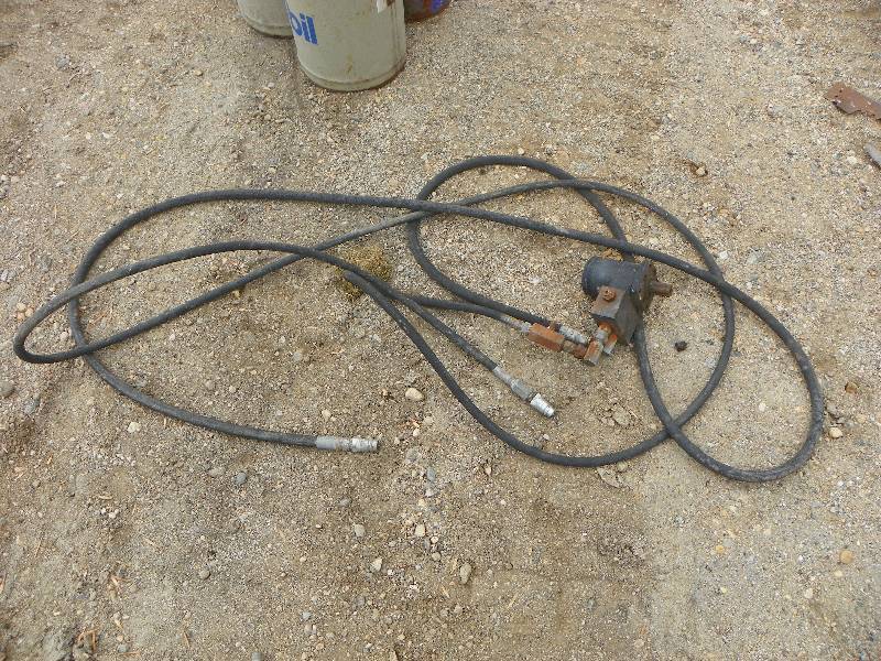 lot 266 image: Orbital Pump hydraulic lines with male fittings