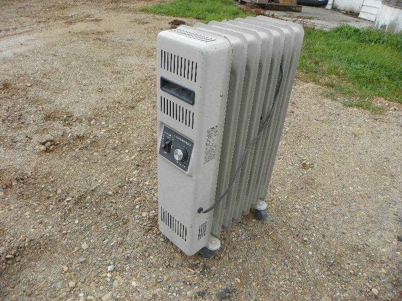 lot 278 image: Portable Heater