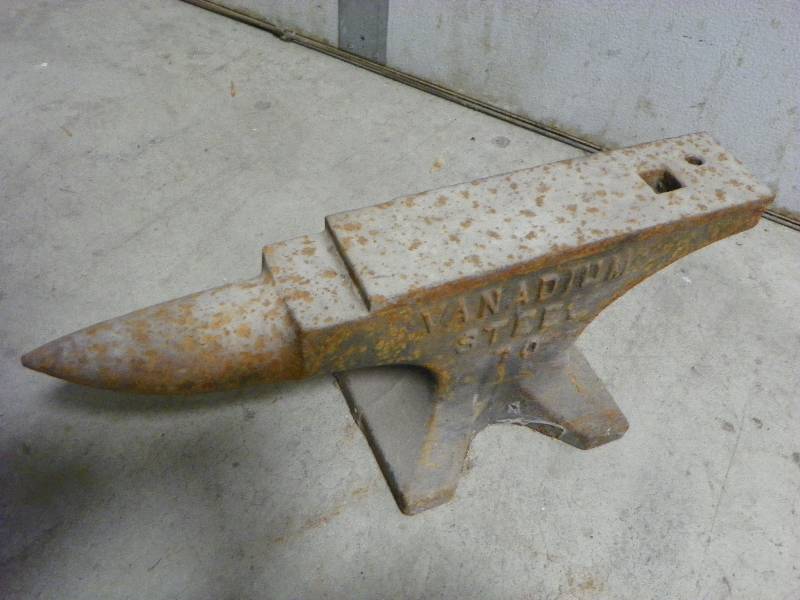 lot 292 image: Anvil