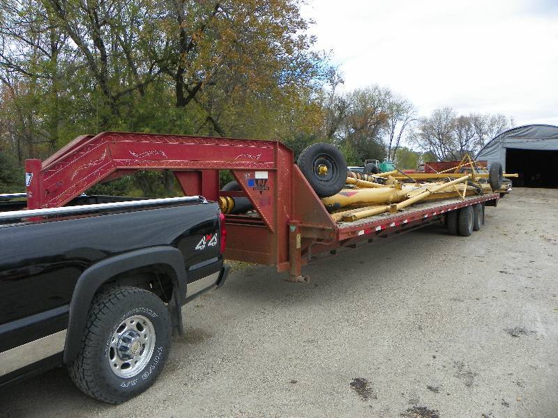 lot 297 image: Gooseneck Trailer