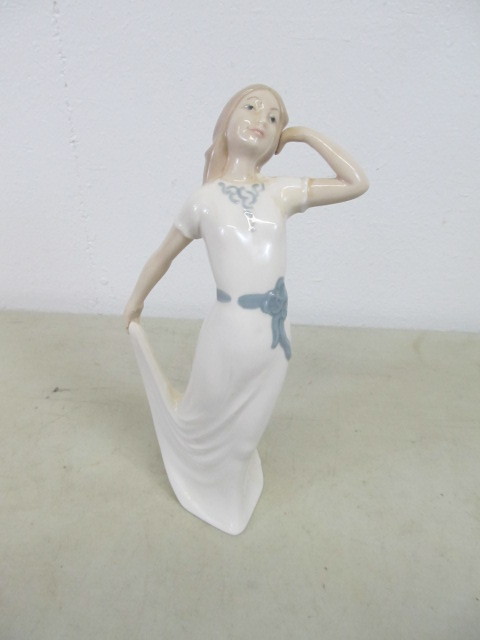 lot 41 image: Vintage Rex Valencia Woman in Dress