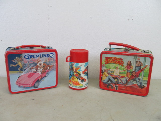 lot 55 image: Vintage Dukes of Hazard & Gremlins Lunchboxes
