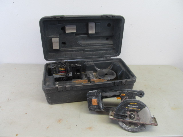 lot 80 image: Panasonic Metal Cutting Circular Saw