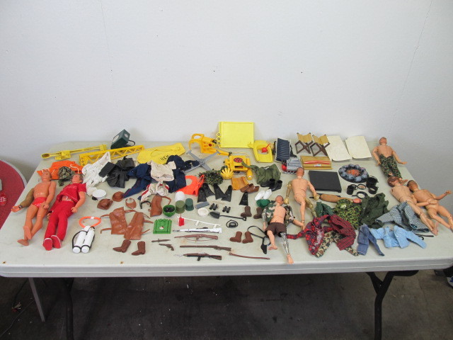 lot 59 image: Lot of Vintage GI Joes & Big Jim Action Figures Many Extras