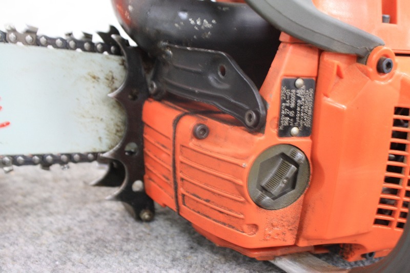 Husqvarna 375 Case Hot Saw Chainsaws Only Auction Jonsered