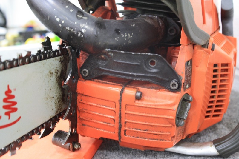 Husqvarna 375 Case Hot Saw