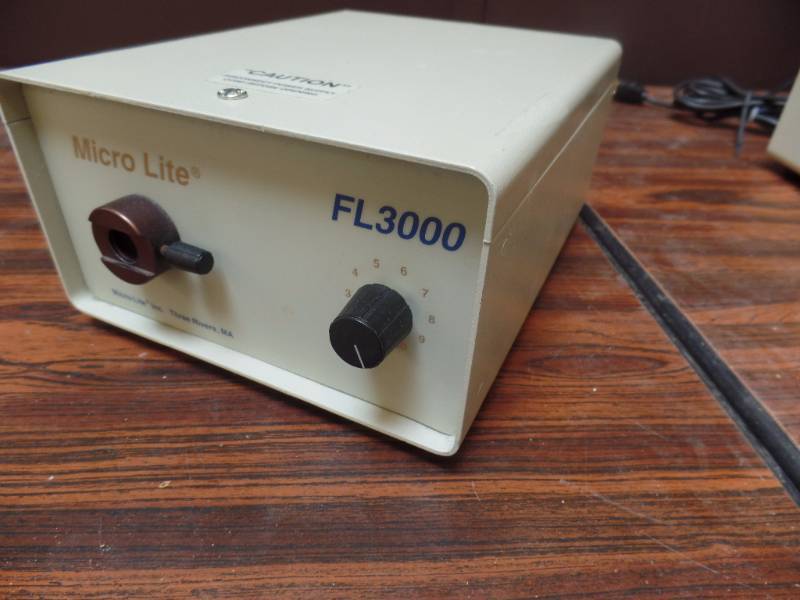 Halogen Fiber Optic Illuminator  Microscope Light Source