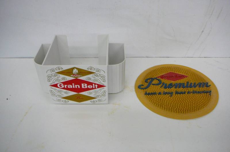 Bar Caddie and Bar Mat