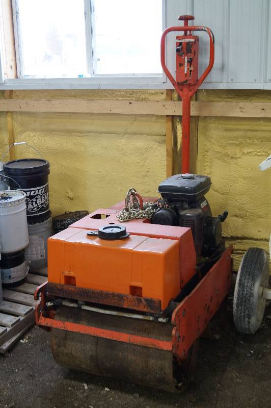 Vibratory RollerCompactor
