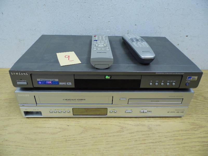 lot 9 image: Samsung DVD - Philips DVDVHS