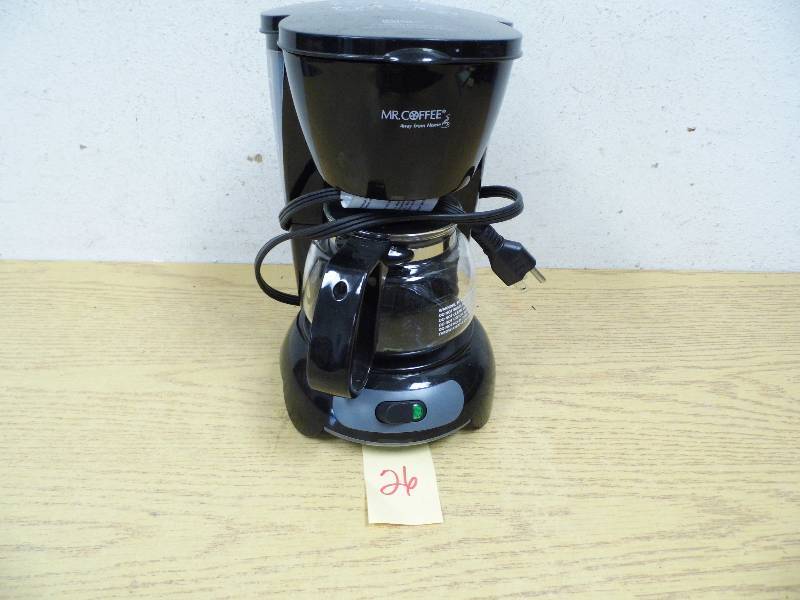 lot 26 image: Mr Coffee Away from Home Coffee Maker