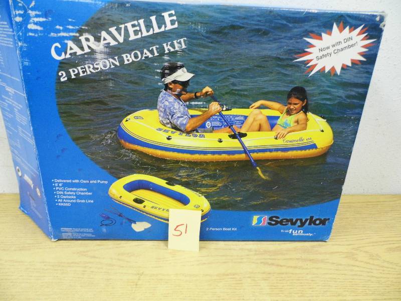 lot 51 image: Caravelle 2 Person Boat