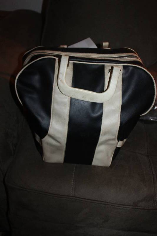 Bowling Ball w Bag