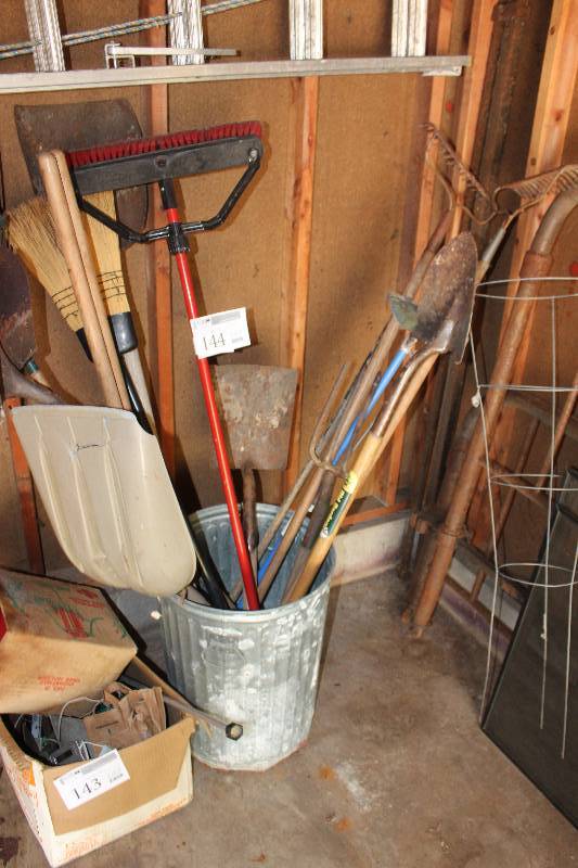 Bin & Lawn Care Equipment