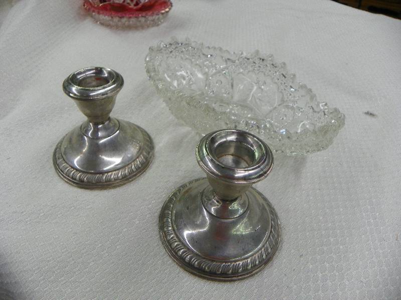 lot 244 image: 2 Silvertone Candle Stick Holders And Detailed Glass Dish
