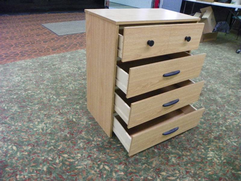 lot 250 image: Contemporary Dresser With 4 Drawers, 28 x 32 x 16 Deep