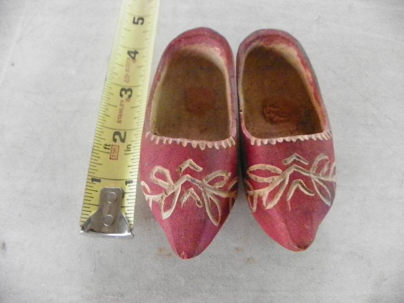 lot 291 image: Little Dutch Wooden Slippers