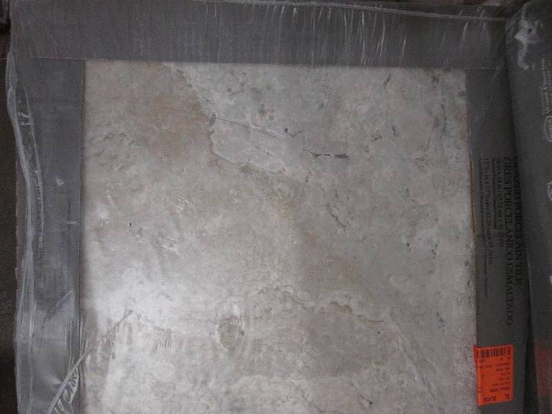 lot 26 image: Marazzi Travisano Trevi 18 in. x 18...