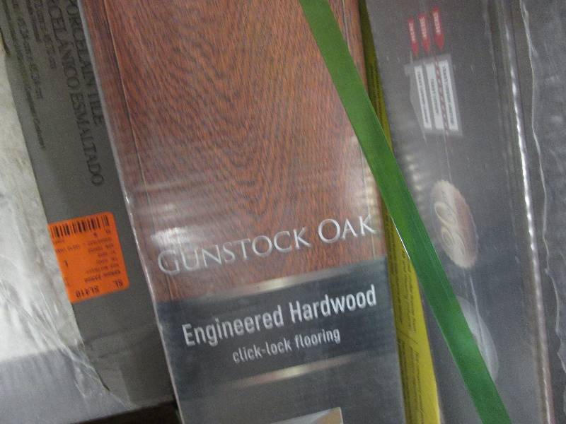 lot 28 image: Lot of 4 cs Home Legend Gunstock O...