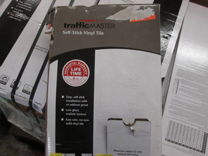 lot 59 image: Lot of 5 csTraffic Master 12 in. ...