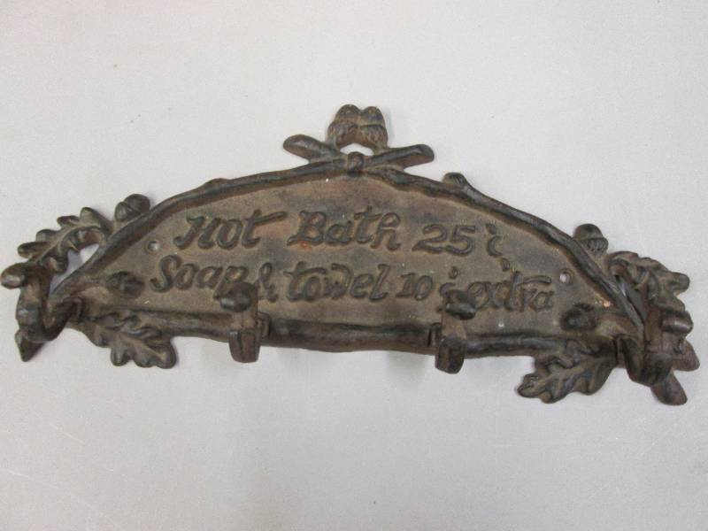 lot 83 image: Cast Iron Bath Towel 4 Hook Hanger ...
