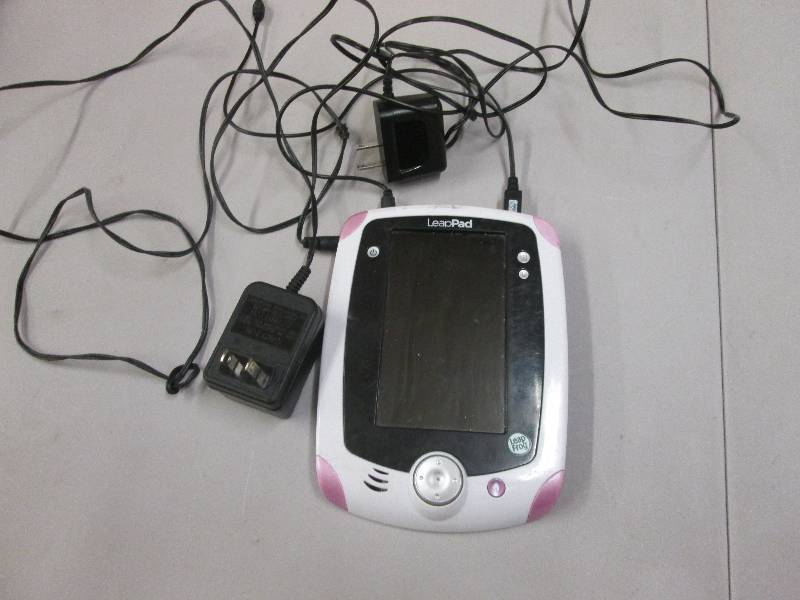 lot 99 image: Leap Frog Leap Pad...