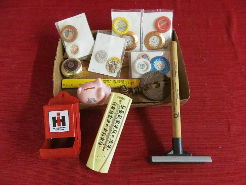 Advertising Collectibles
