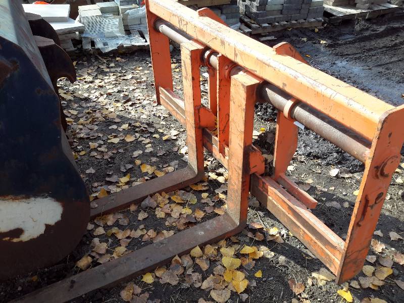 Forks for Fiat Allis Wheel Loader (lot 2)
