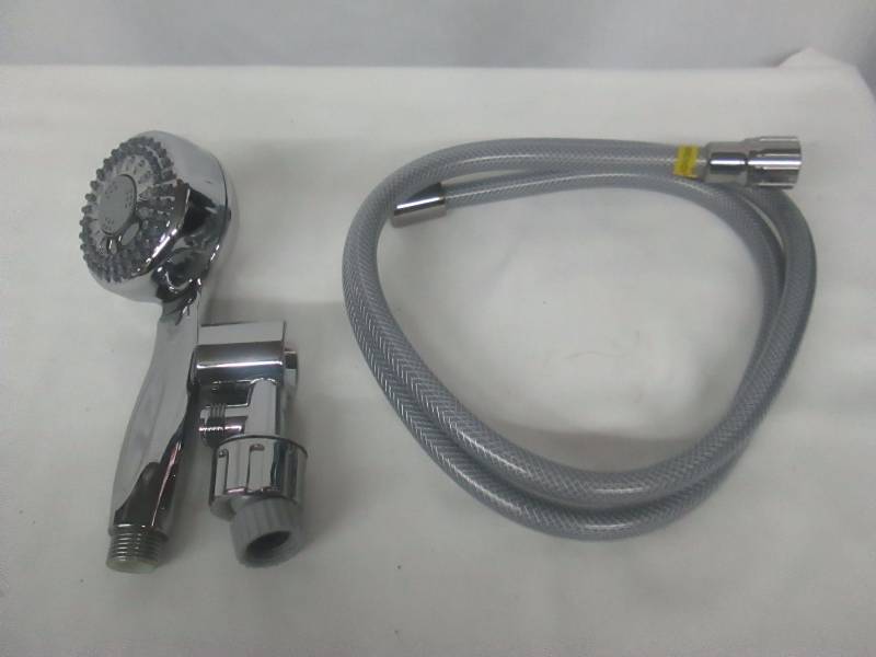 lot 56 image: Waterprik Showerhead