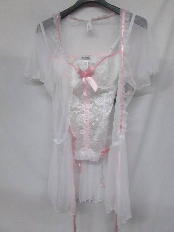 lot 78 image: Escante Womens Nuptial Bliss Babydoll Coat Set