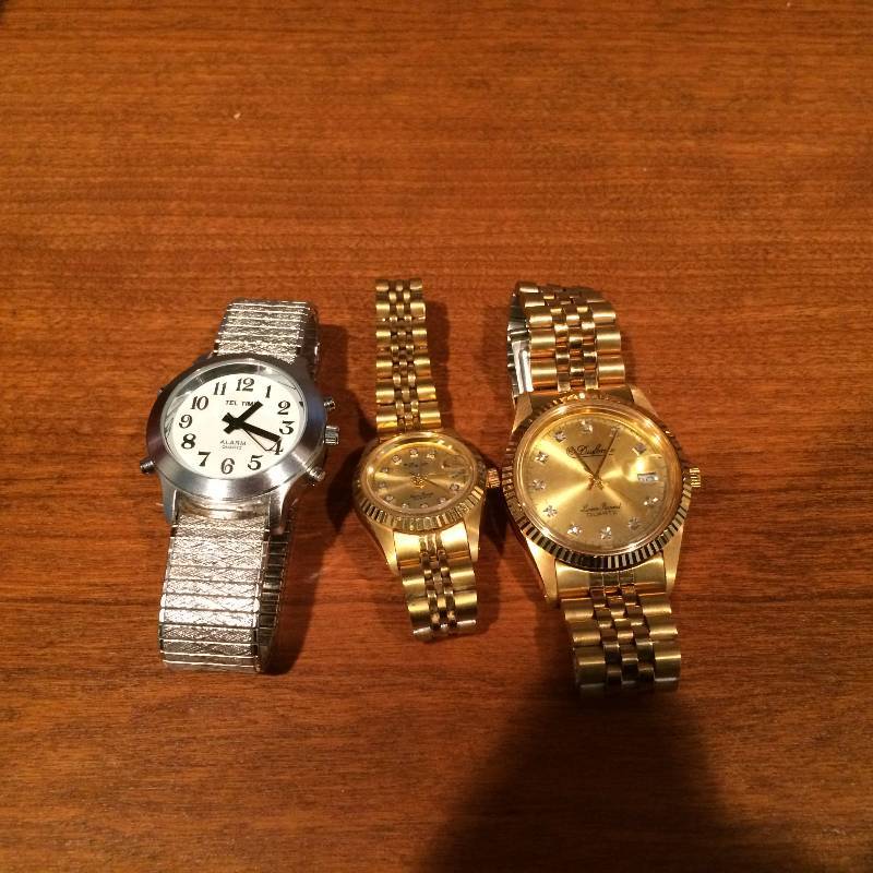 lot 90 image: LARGE LOT WATCHES, TIE TACS & VINTAGE COSTUME JEWELRY