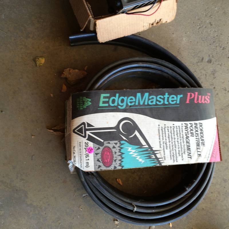 lot 55 image: Battery Tester & Edgemaster Plus