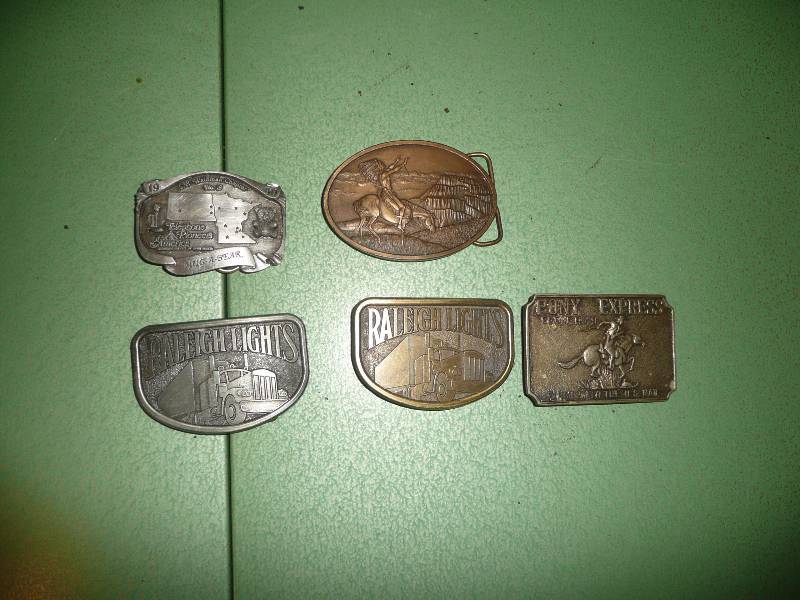 lot 38 image: VINTAGE BELT BUCKLE GROUP - SEE PICTURES