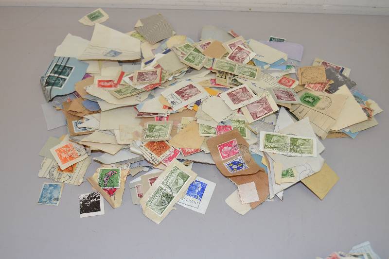 lot 27 image: Stamps