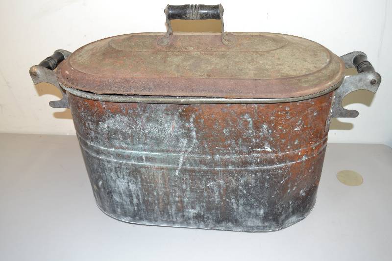 lot 43 image: Vintage Copper Boiler