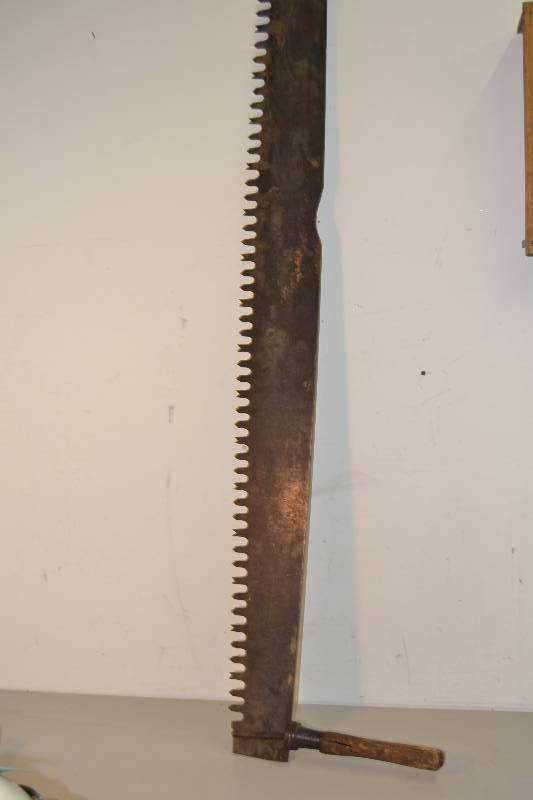 lot 57 image: Two man cross cut saw