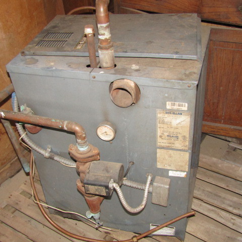 lot 137 image: Weil-McLain boiler and blower unit