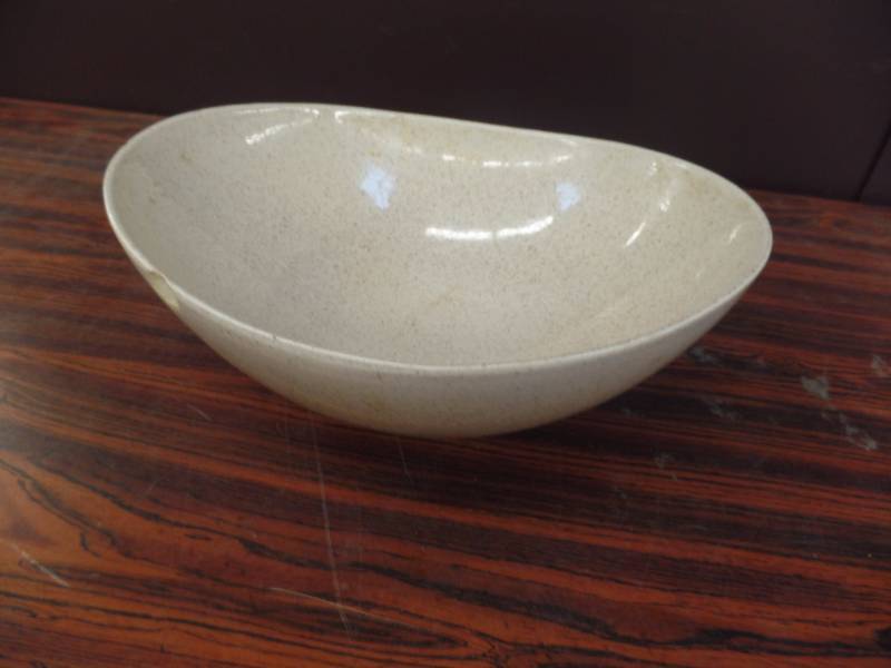 lot 581 image: Red Wing Pottery