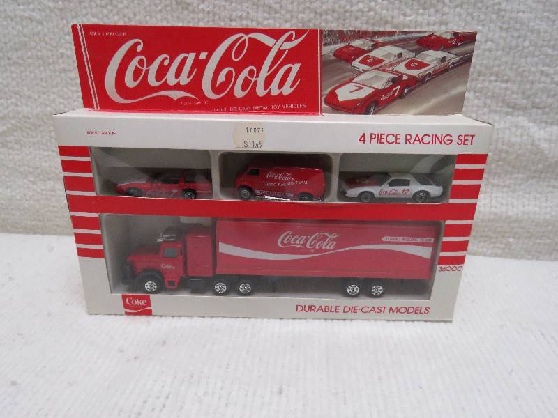 lot 10 image: Coca-Cola Racing Set