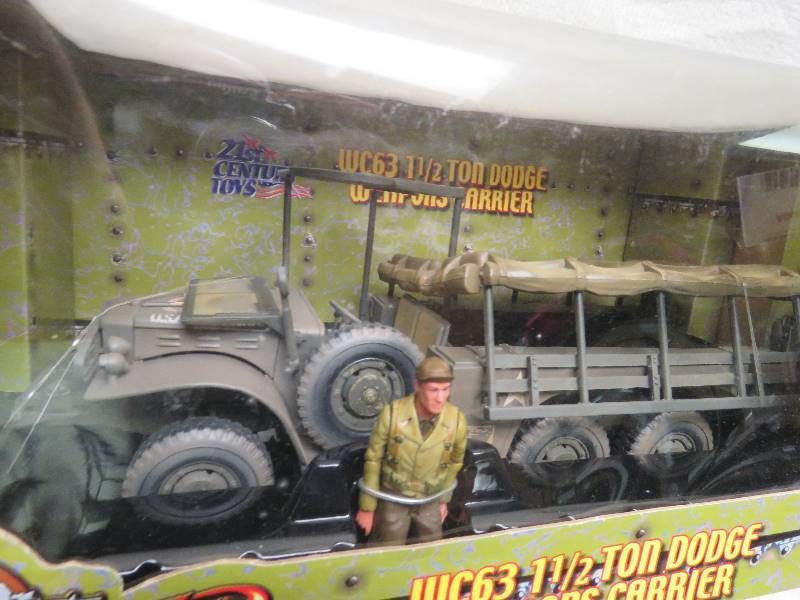 lot 55 image: Weapons Carrier