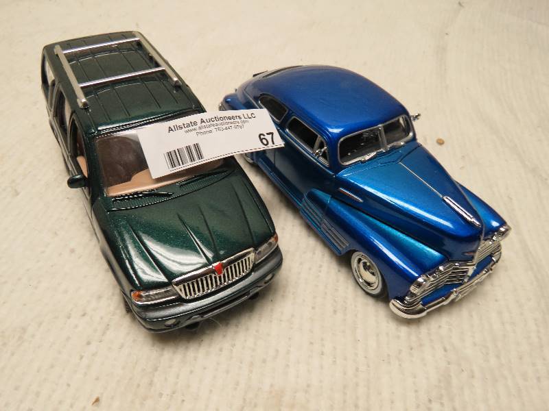 lot 67 image: Collectible Cars