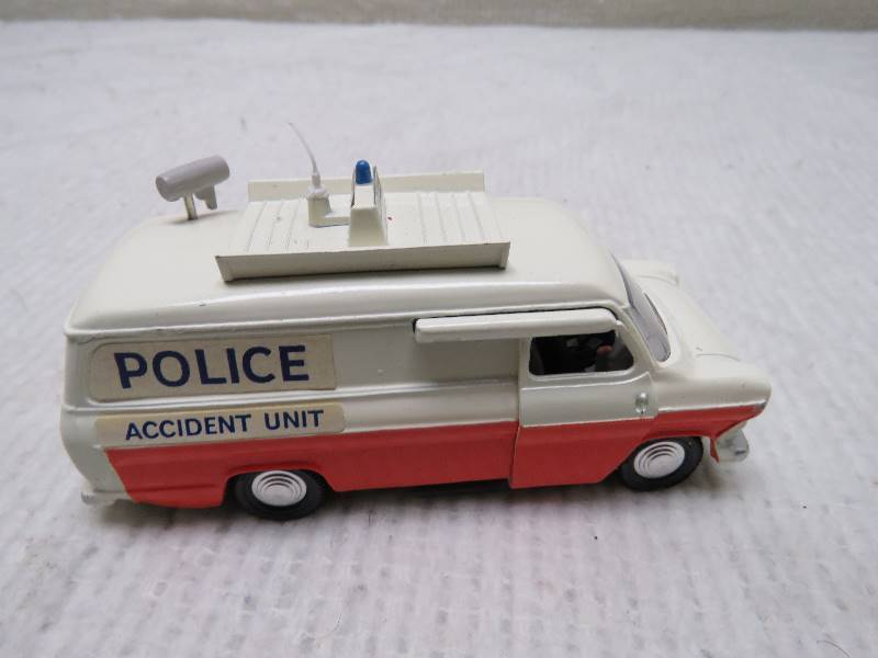 lot 70 image: Vintage Police Accident Unit