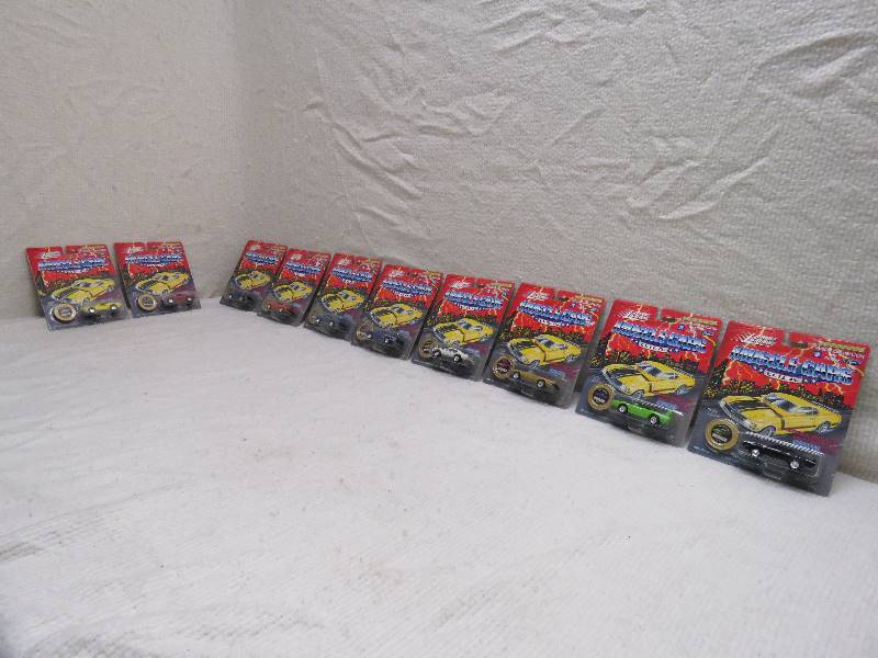 lot 82 image: Collectible Johnny Lightning Cars