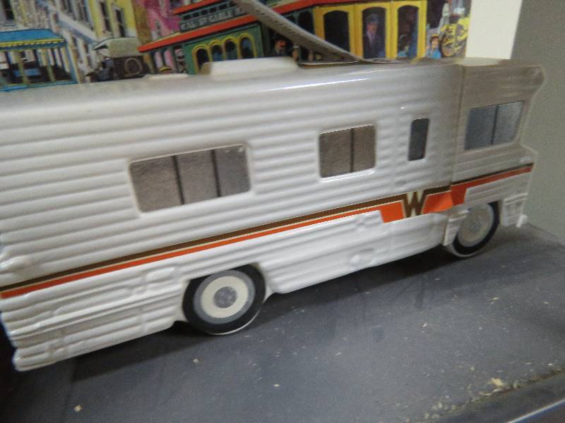 lot 104 image: Avon Collectibles