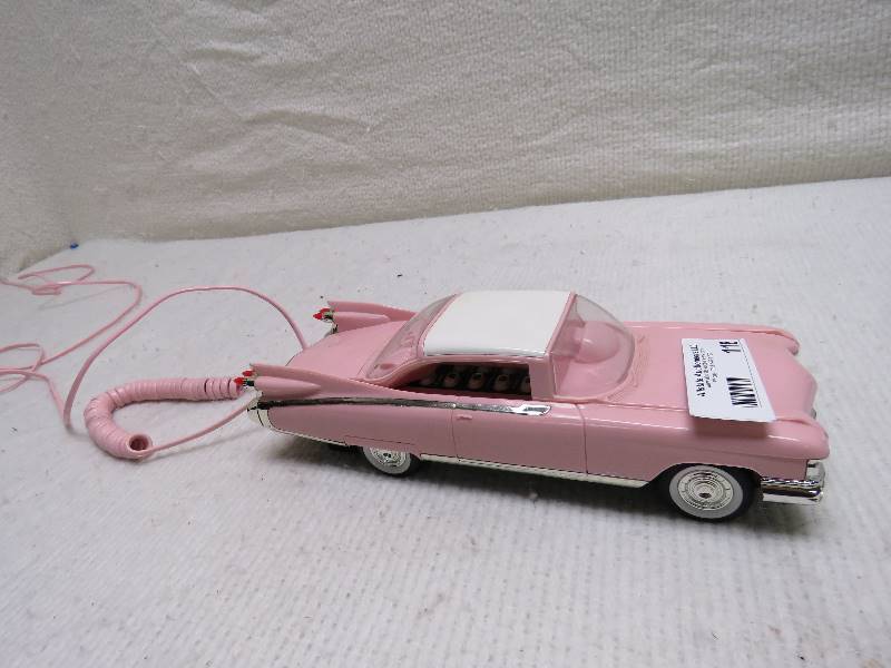 lot 118 image: Pink Cadillac Phone
