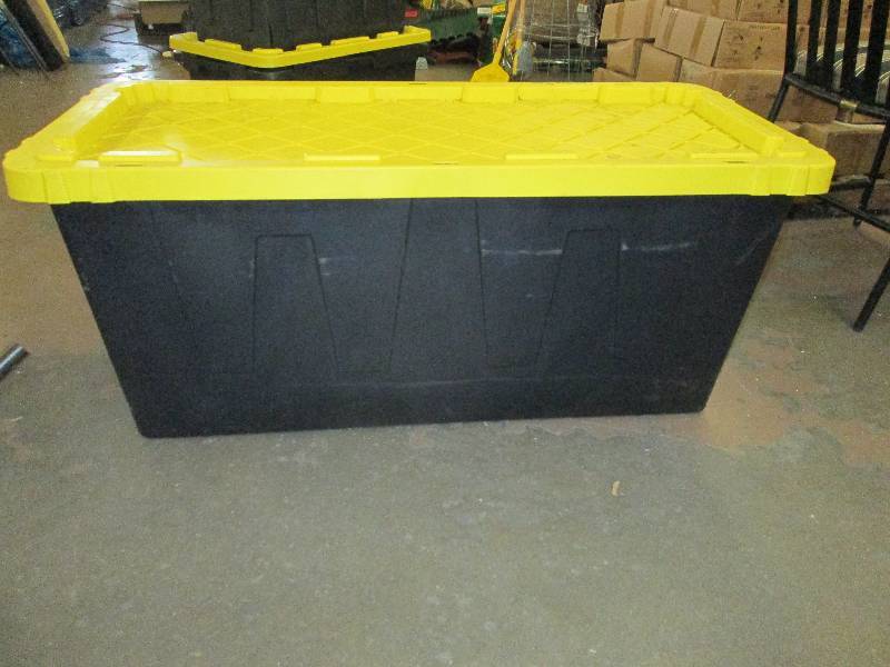 lot 75 image: hdx used 55 gallon tote with cover ...
