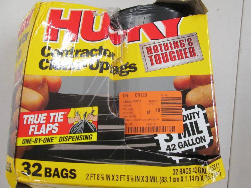 lot 102 image: Husky contractor clean-up bags 3 mi...